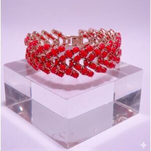 Neiman Marcus Lee Angel Women's Cabochon Dot Arrow Link Bracelet NWT 125